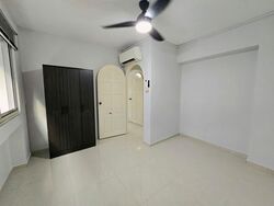 Blk 542 Serangoon North Avenue 4 (Serangoon), HDB Executive #570449981
